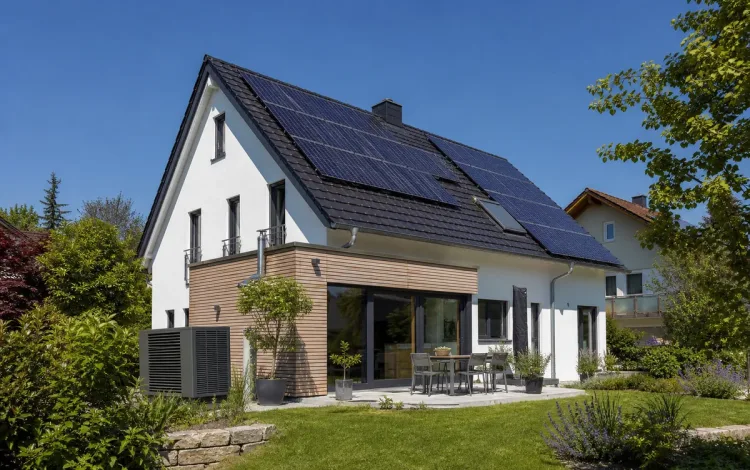 Einfamilienhaus mit Photovoltaikanlage im Münchner Süden